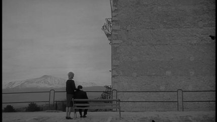 L'Avventura http://www.avopolis.gr/cinema/avve14.jpg